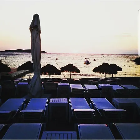 Bueno Beach Club * Foca